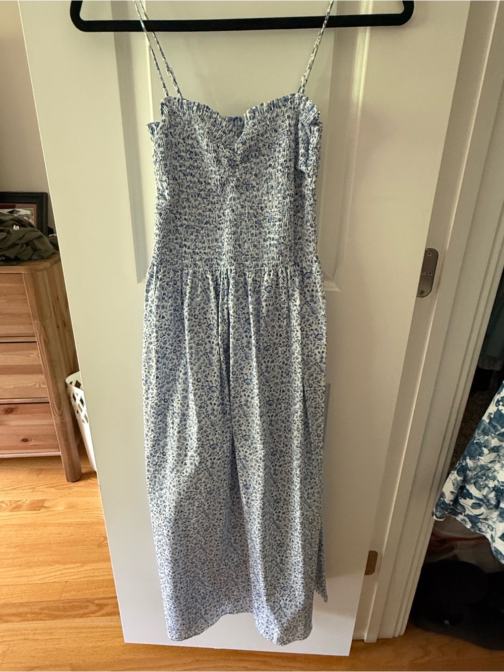 Women’s Blue Floral Smocked Dress